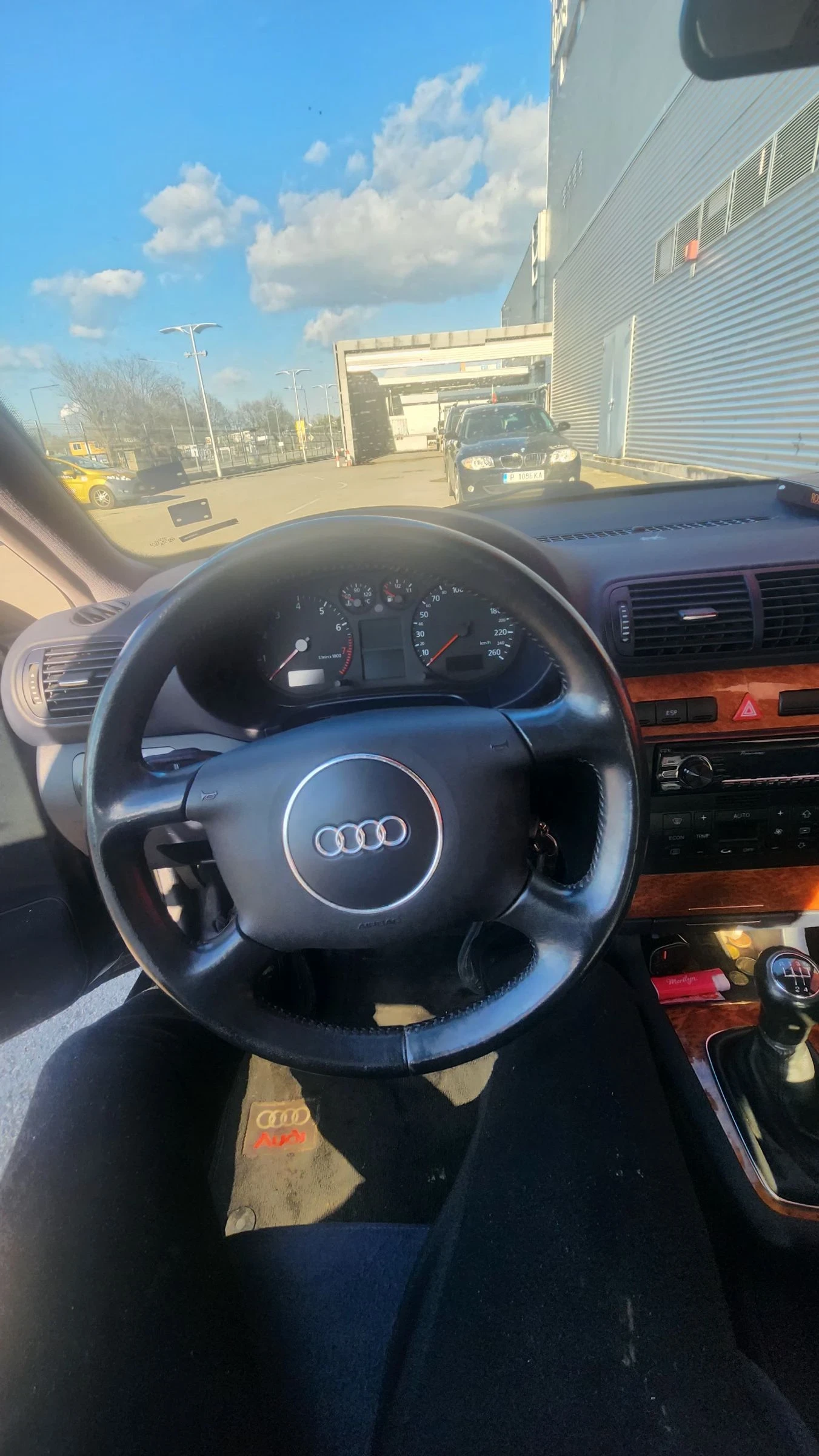 Audi A3 1.6i 101hp, снимка 6 - Автомобили и джипове - 54160603