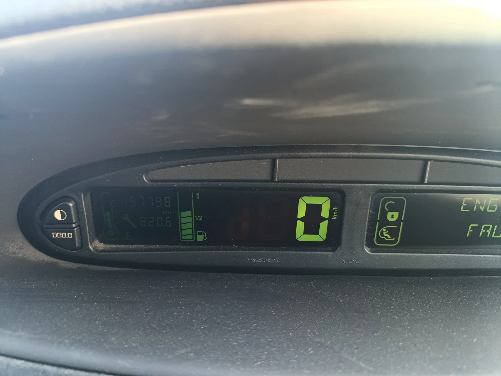 Citroen Xsara picasso, снимка 16 - Автомобили и джипове - 54399150