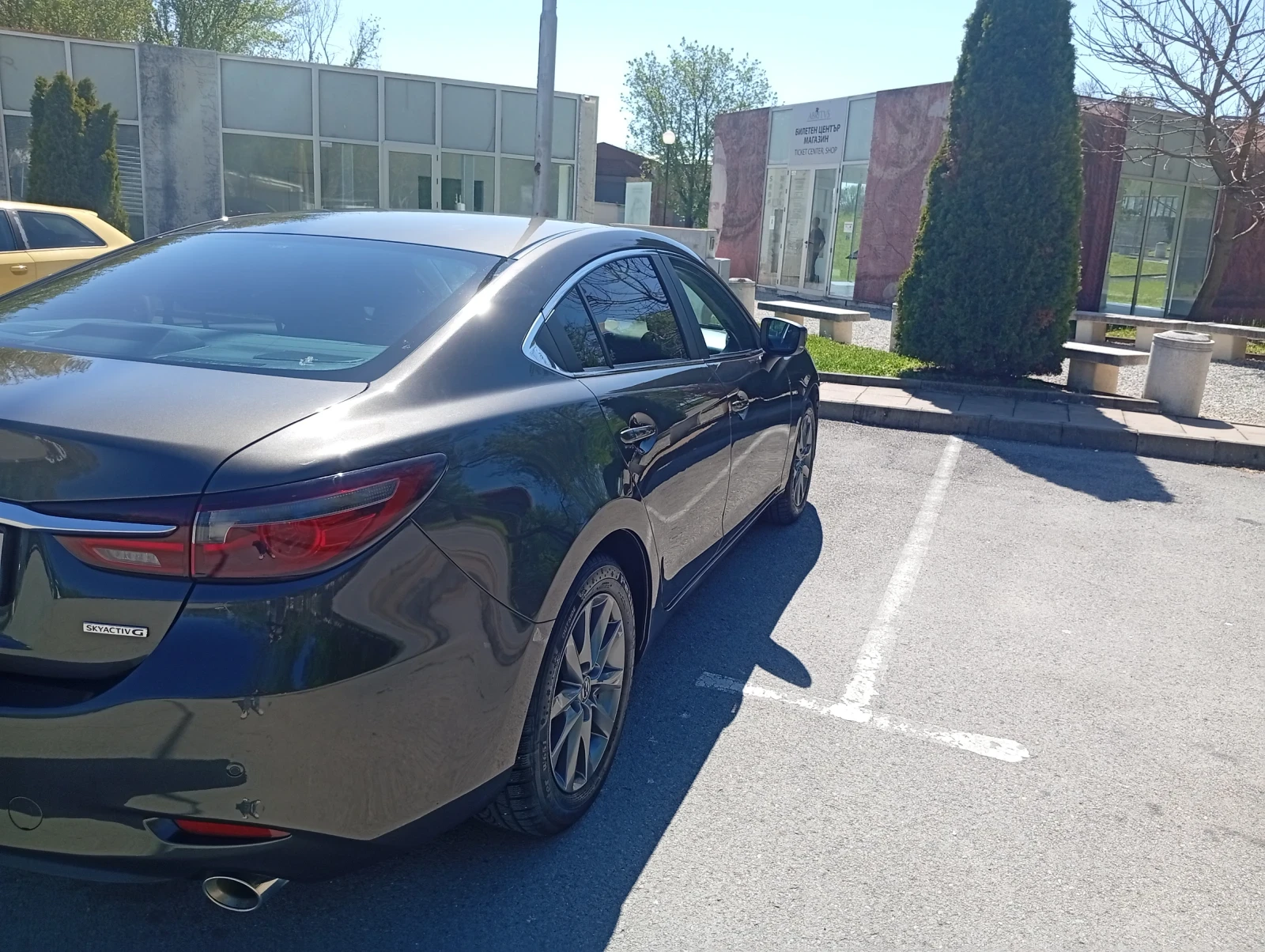 Mazda 6 SKYACTIVE-G 2.0 165hp, снимка 8 - Автомобили и джипове - 54425695