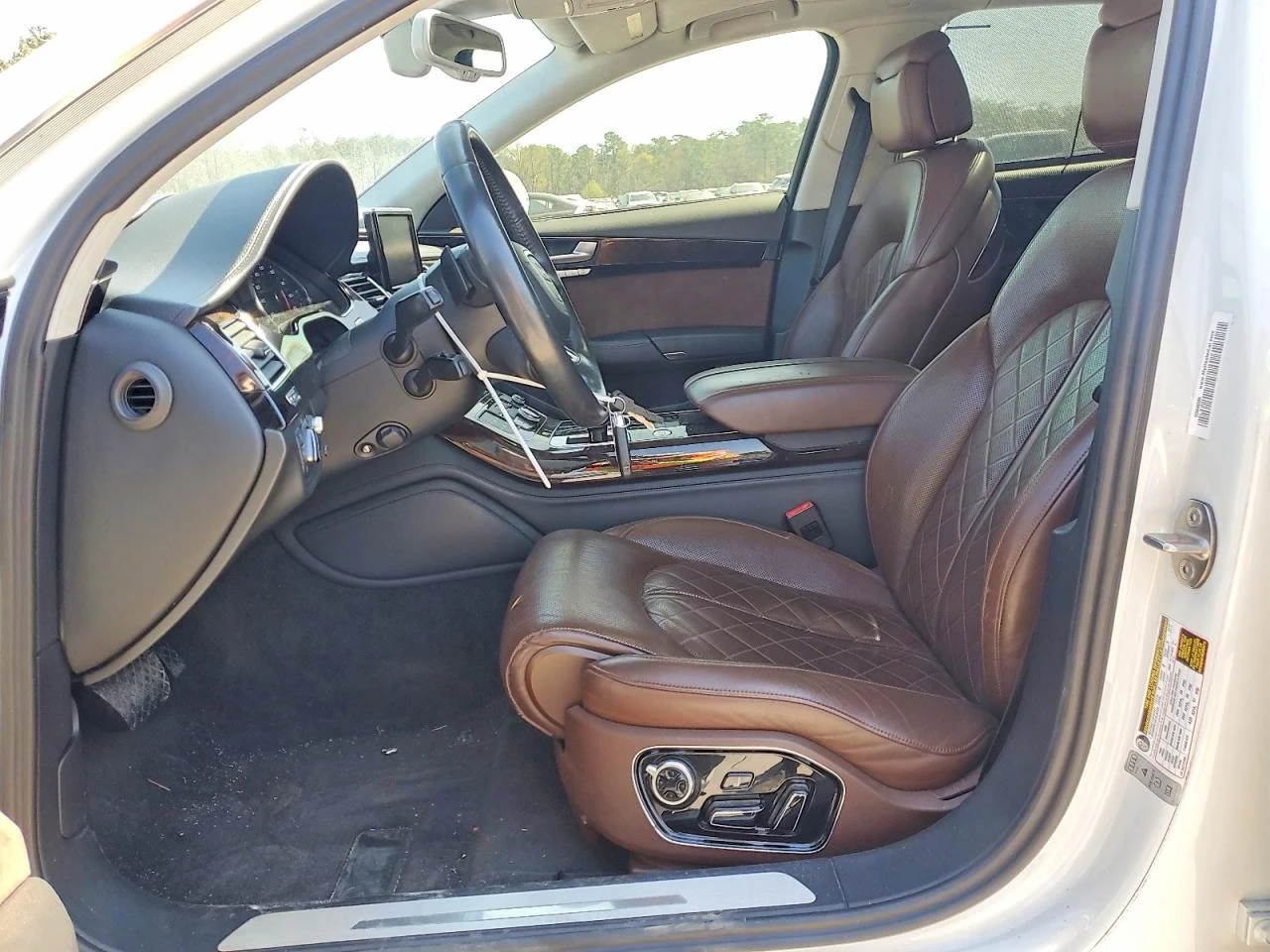 Audi A8 4.0V8* FACE* FULL* РЕАЛНИ КМ! , снимка 7 - Автомобили и джипове - 54543564