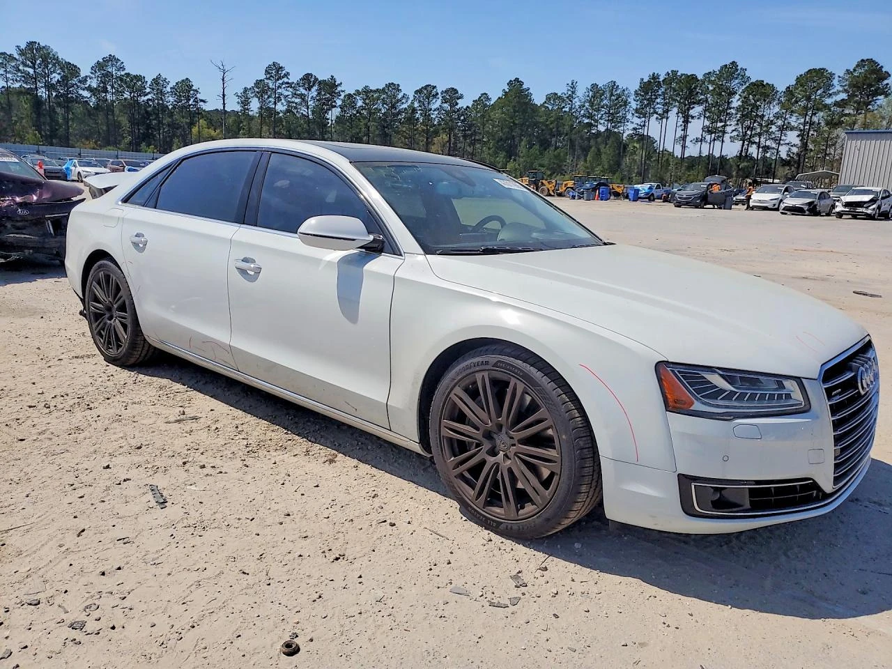 Audi A8 4.0V8* FACE* FULL* РЕАЛНИ КМ! , снимка 3 - Автомобили и джипове - 54543564