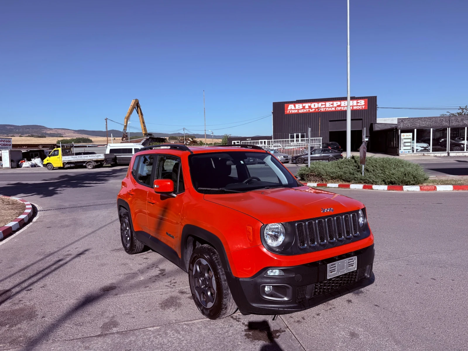 Jeep Renegade 1.4 T-JET фабрична газ LONGITUDE, снимка 3 - Автомобили и джипове - 54620884