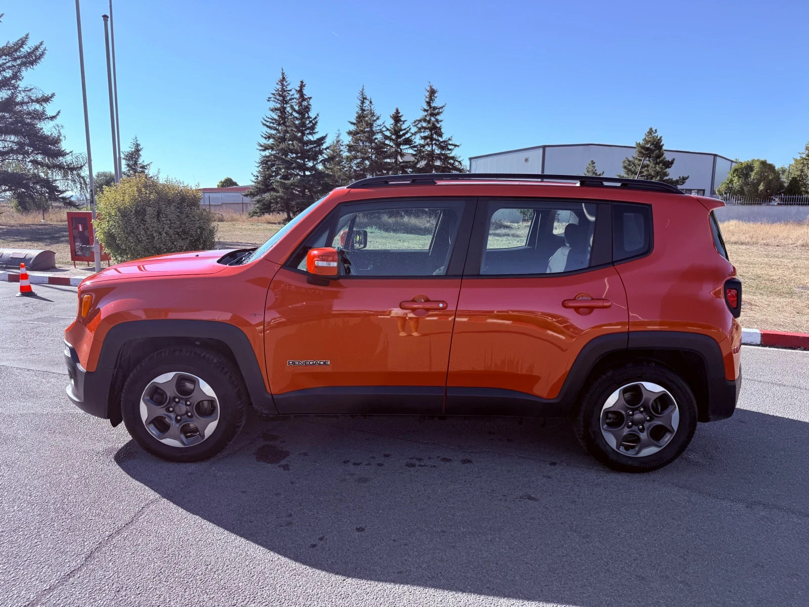Jeep Renegade 1.4 T-JET фабрична газ LONGITUDE, снимка 5 - Автомобили и джипове - 54620884