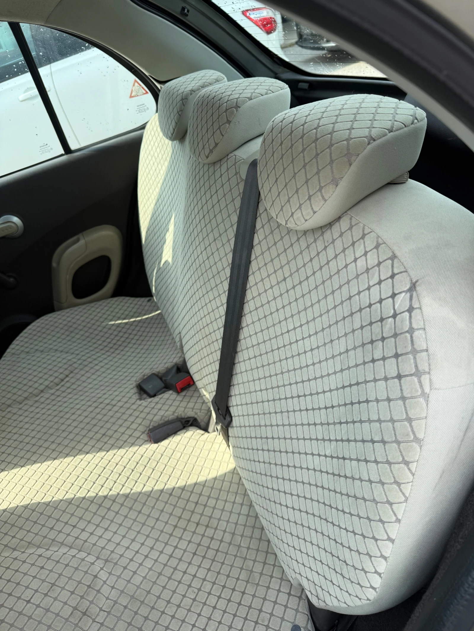 Nissan Micra 1.2I, снимка 7 - Автомобили и джипове - 54620884