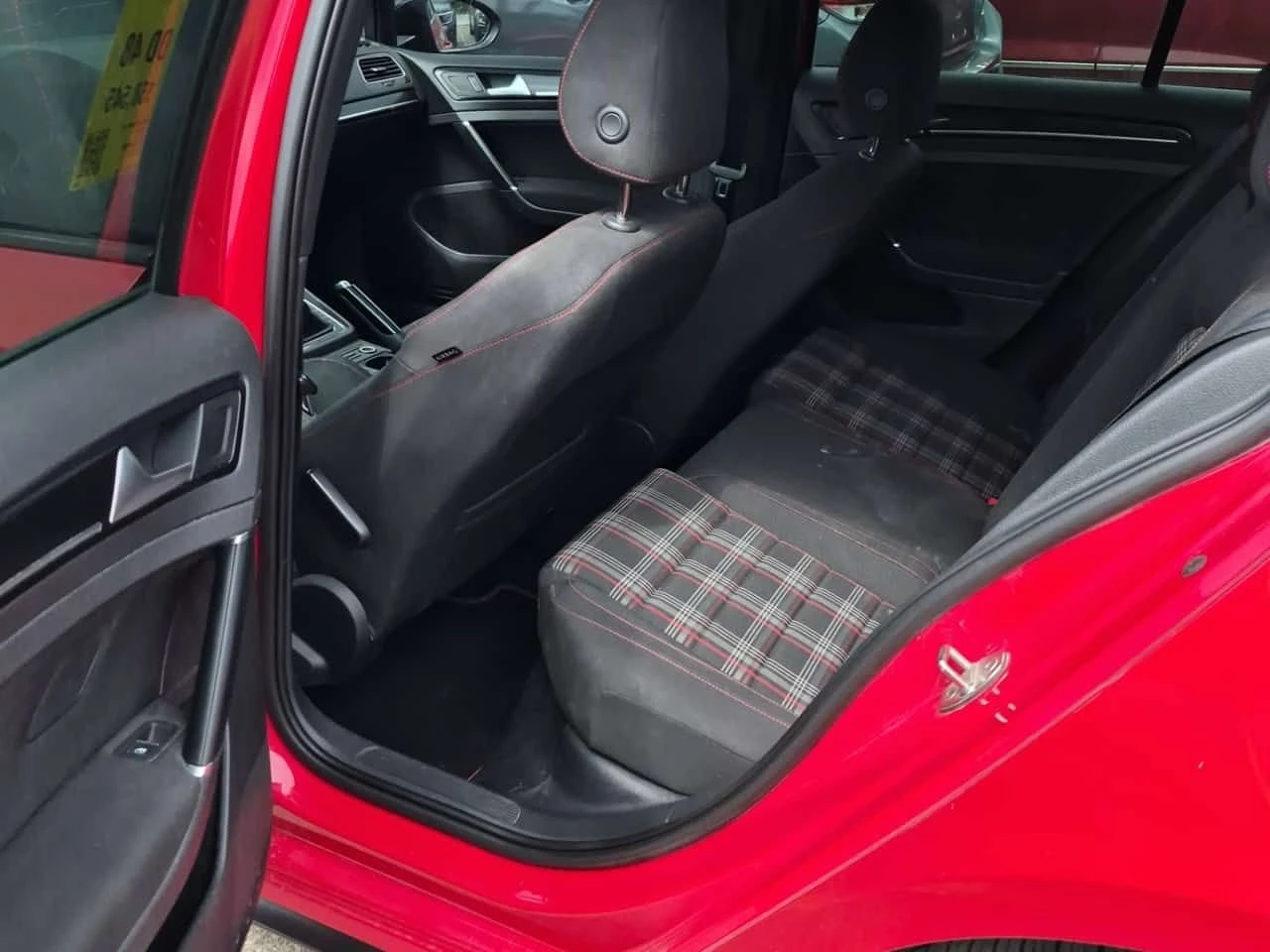 VW Golf GTI/CARFAX/ФИНАНСИРАНЕ, снимка 11 - Автомобили и джипове - 54677402
