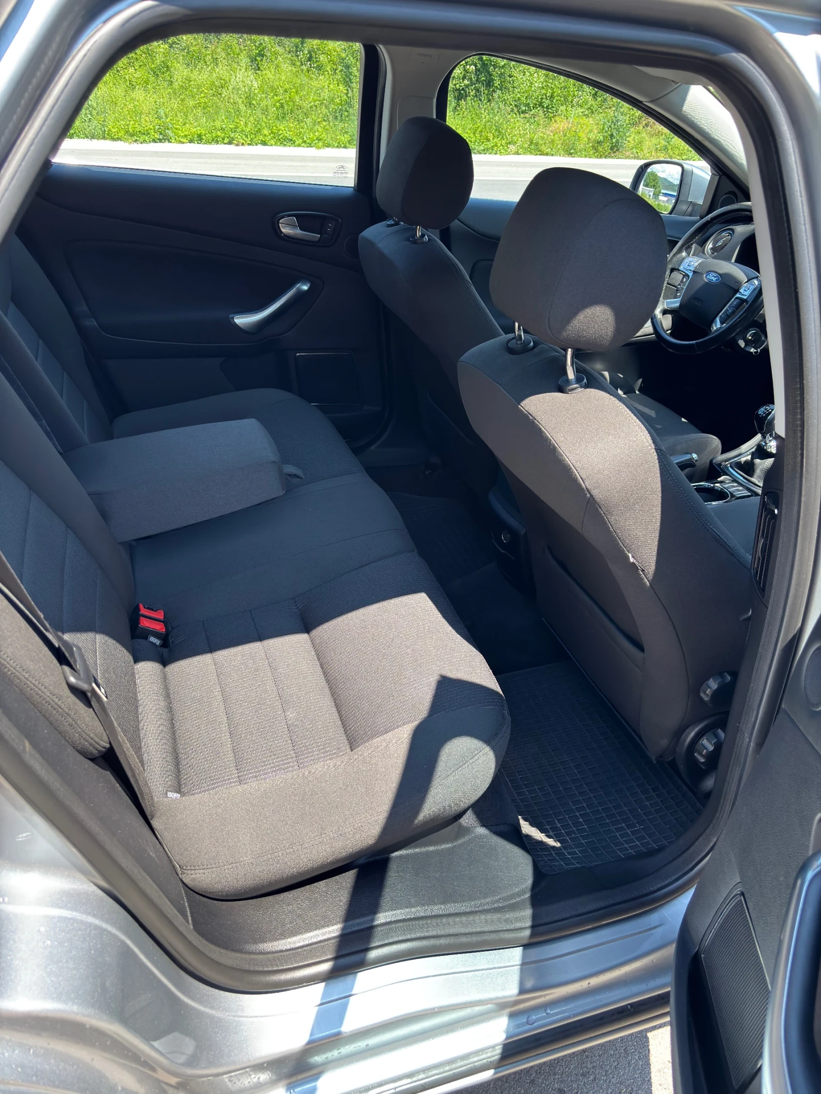 Ford Mondeo 2.0 tdci, снимка 12 - Автомобили и джипове - 54986984