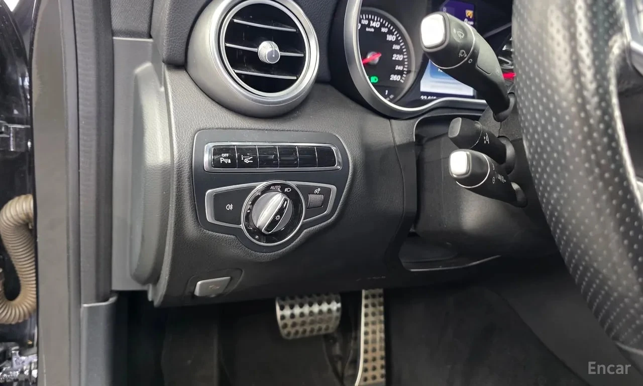 Mercedes-Benz C 200 * COUPE * ФИКСИРАНА ЦЕНА ДО БЪЛГАРИЯ * , снимка 16 - Автомобили и джипове - 56116611