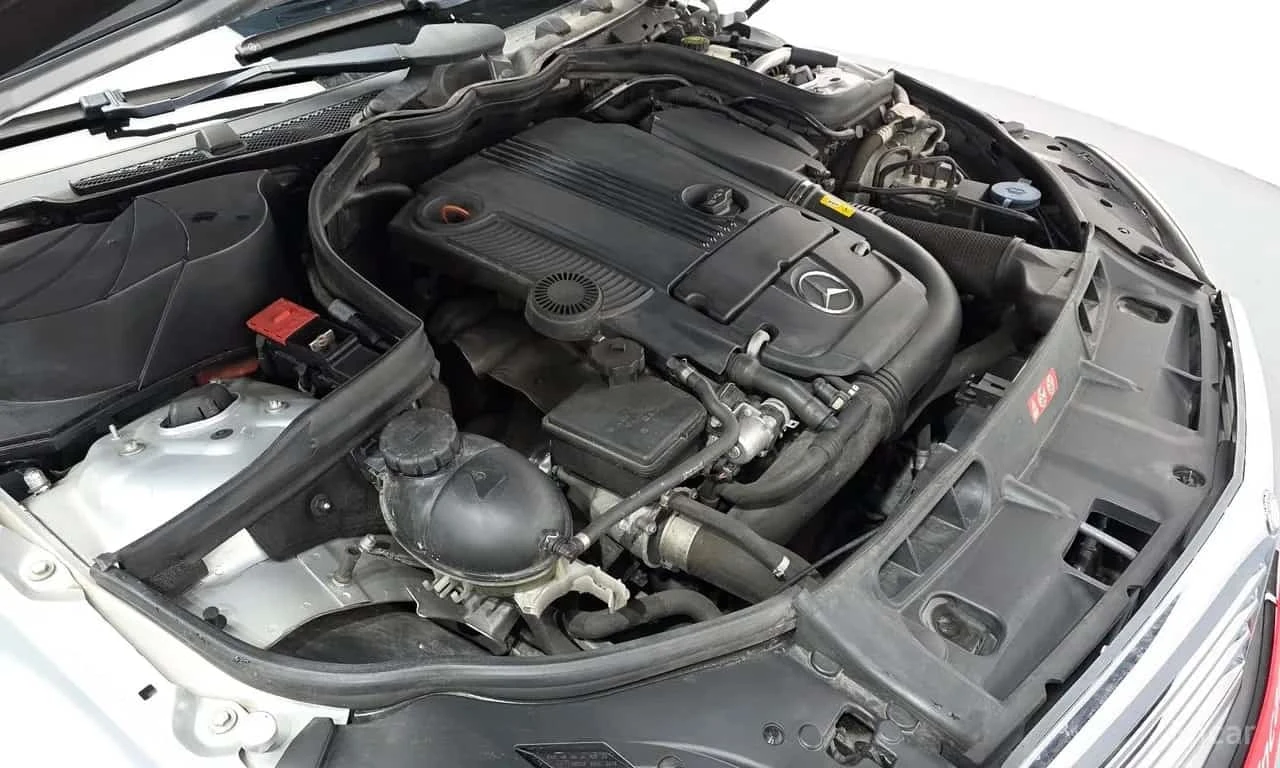 Mercedes-Benz C 200 * C200 CGI * ЦЕНА ДО БГ, снимка 5 - Автомобили и джипове - 56303305