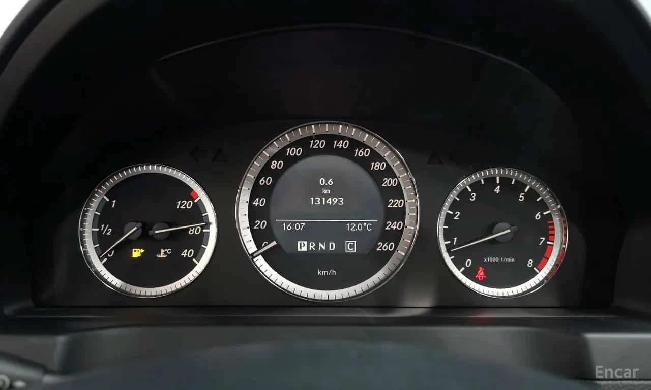 Mercedes-Benz C 200 * C200 CGI * ЦЕНА ДО БГ, снимка 7 - Автомобили и джипове - 56303305
