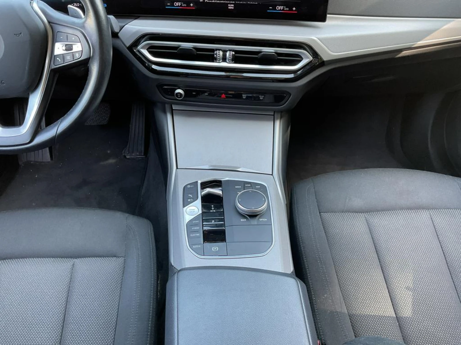 BMW 320 Plug-in Hybrid, снимка 10 - Автомобили и джипове - 56374951