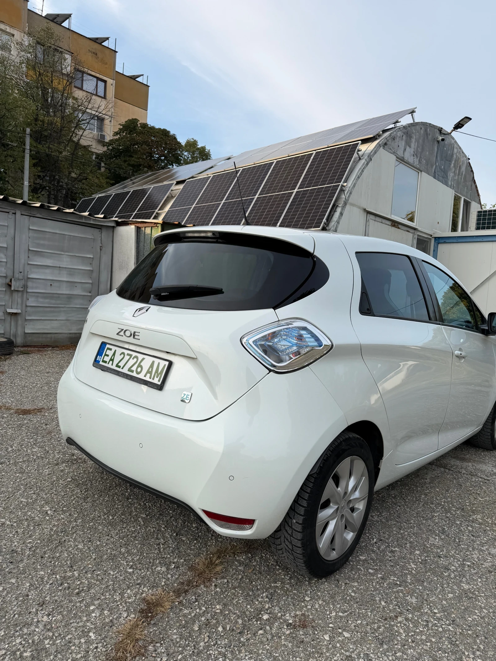 Renault Zoe R240 Intens, снимка 4 - Автомобили и джипове - 56644648