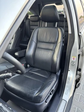 Honda Cr-v 2.2i-CDTi/140кс/4Х4/EXECUTiV/Кожа/Нави/Панорама/, снимка 9