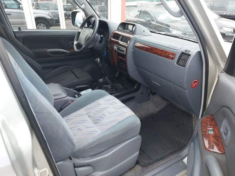 Toyota Land cruiser 3.0 D4-D 163 к.с., ИТАЛИЯ,  ЛИЗИНГ, снимка 9 - Автомобили и джипове - 41935666