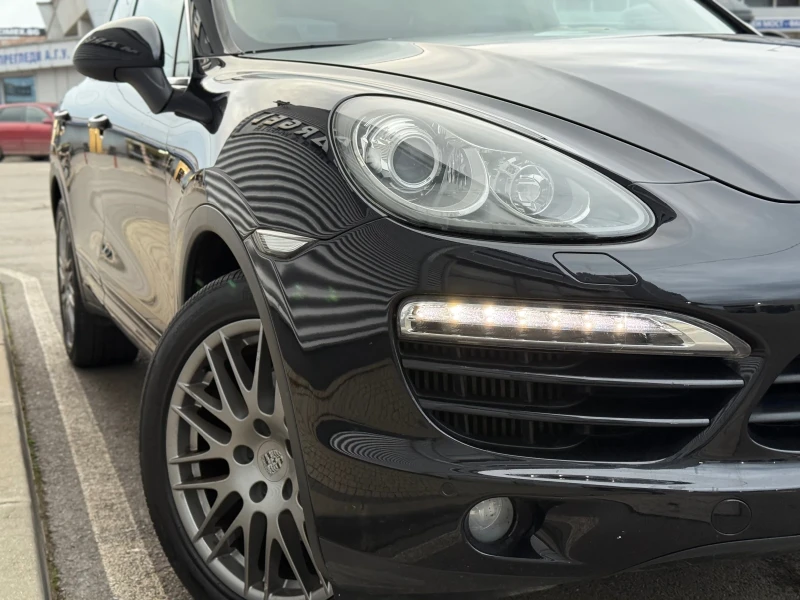 Porsche Cayenne Bose+ BiXenon+ 3.0TDI+ 245kc+ 8ZF, снимка 8 - Автомобили и джипове - 52691097