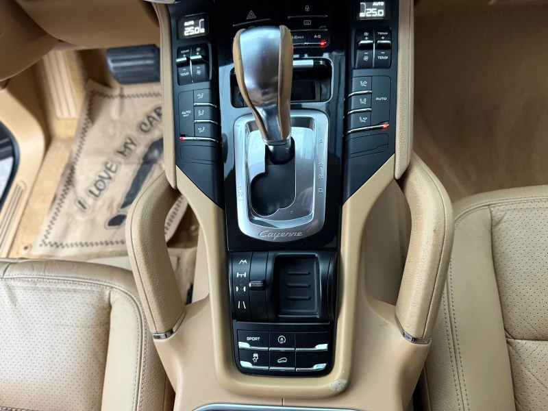 Porsche Cayenne Bose+ BiXenon+ 3.0TDI+ 245kc+ 8ZF, снимка 11 - Автомобили и джипове - 52691097