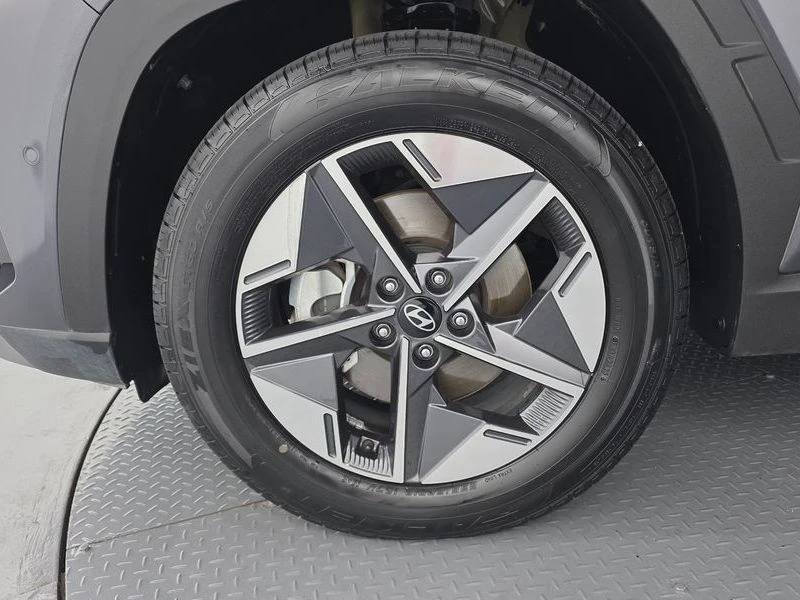 Hyundai Tucson Gasoline 1.6 Turbo 2WD| 180к.с., снимка 5 - Автомобили и джипове - 55950172