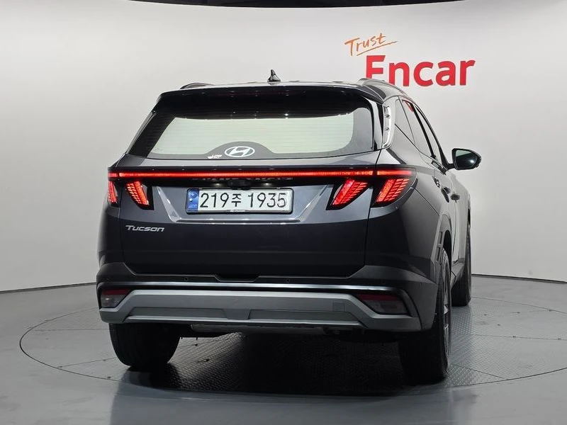 Hyundai Tucson Gasoline 1.6 Turbo 2WD| 180к.с., снимка 4 - Автомобили и джипове - 55950172