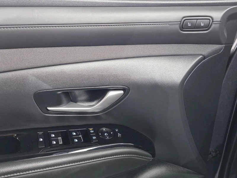 Hyundai Tucson Gasoline 1.6 Turbo 2WD| 180к.с., снимка 13 - Автомобили и джипове - 55950172