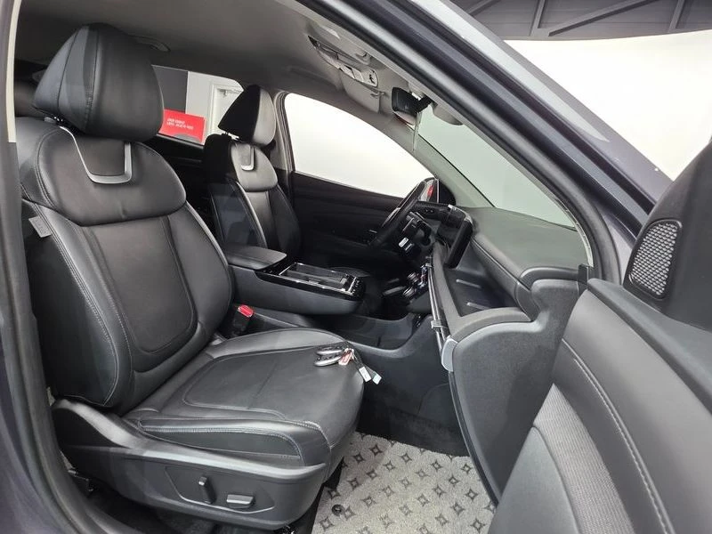 Hyundai Tucson Gasoline 1.6 Turbo 2WD| 180к.с., снимка 10 - Автомобили и джипове - 55950172