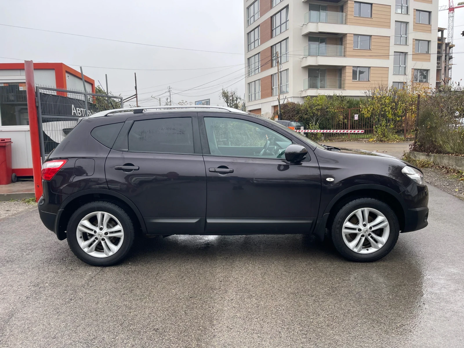 Nissan Qashqai 2.0i Бензин, Facelift, Панорама, Keyless, Подгрев - изображение 5