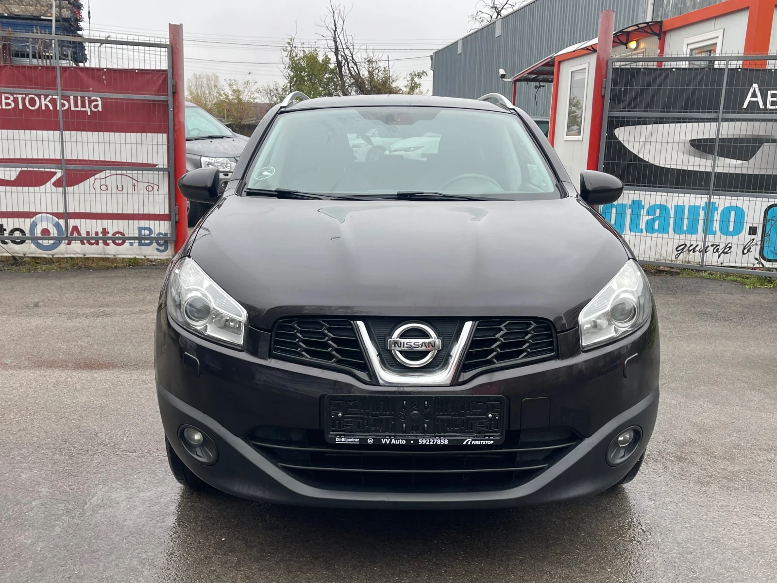 Nissan Qashqai 2.0i Бензин, Facelift, Панорама, Keyless, Подгрев - изображение 3