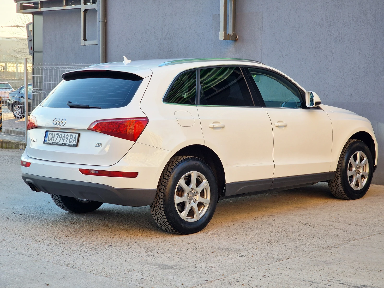 Audi Q5 2.0 Quattro - изображение 8