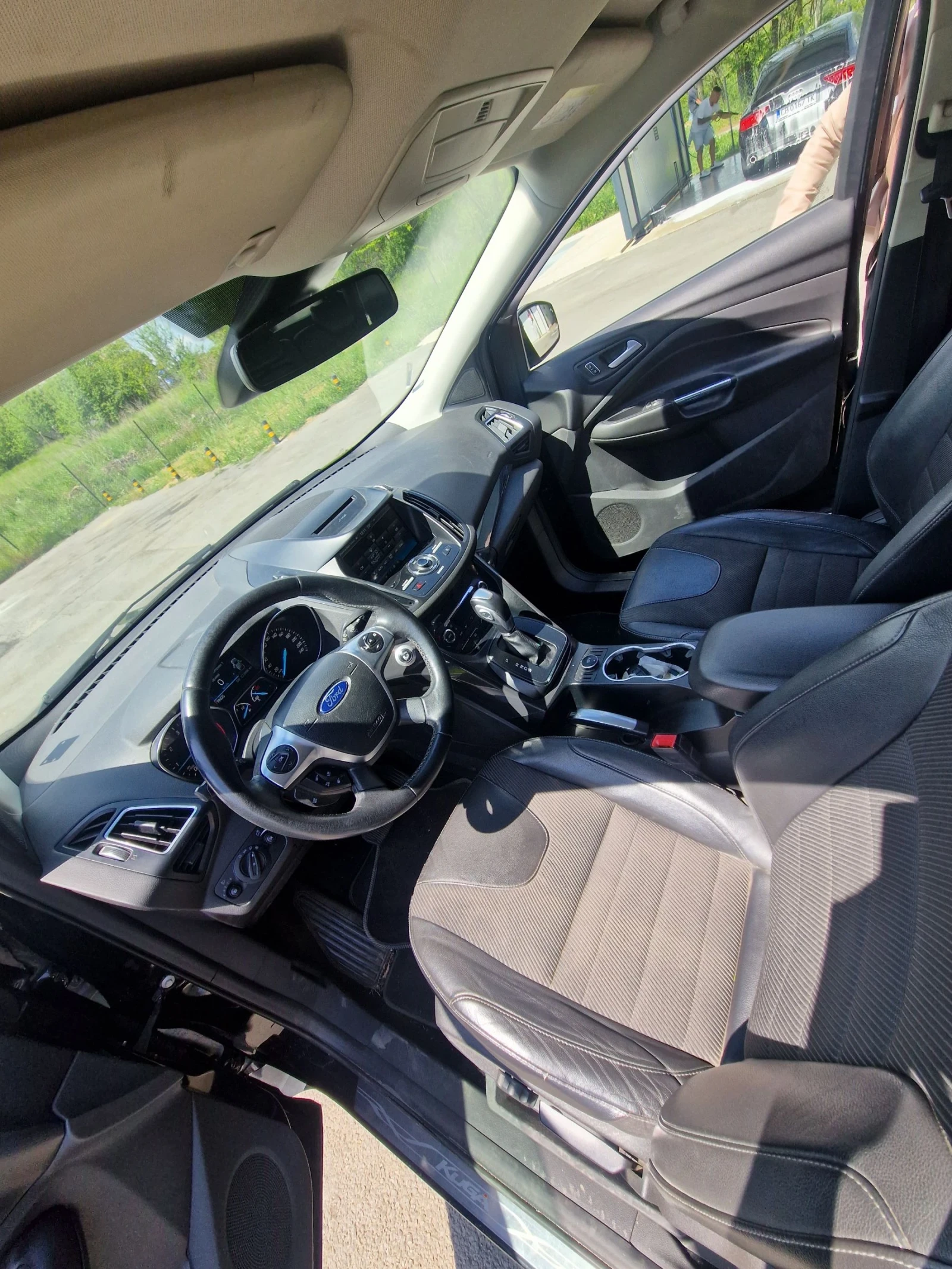 Ford Kuga  - изображение 8