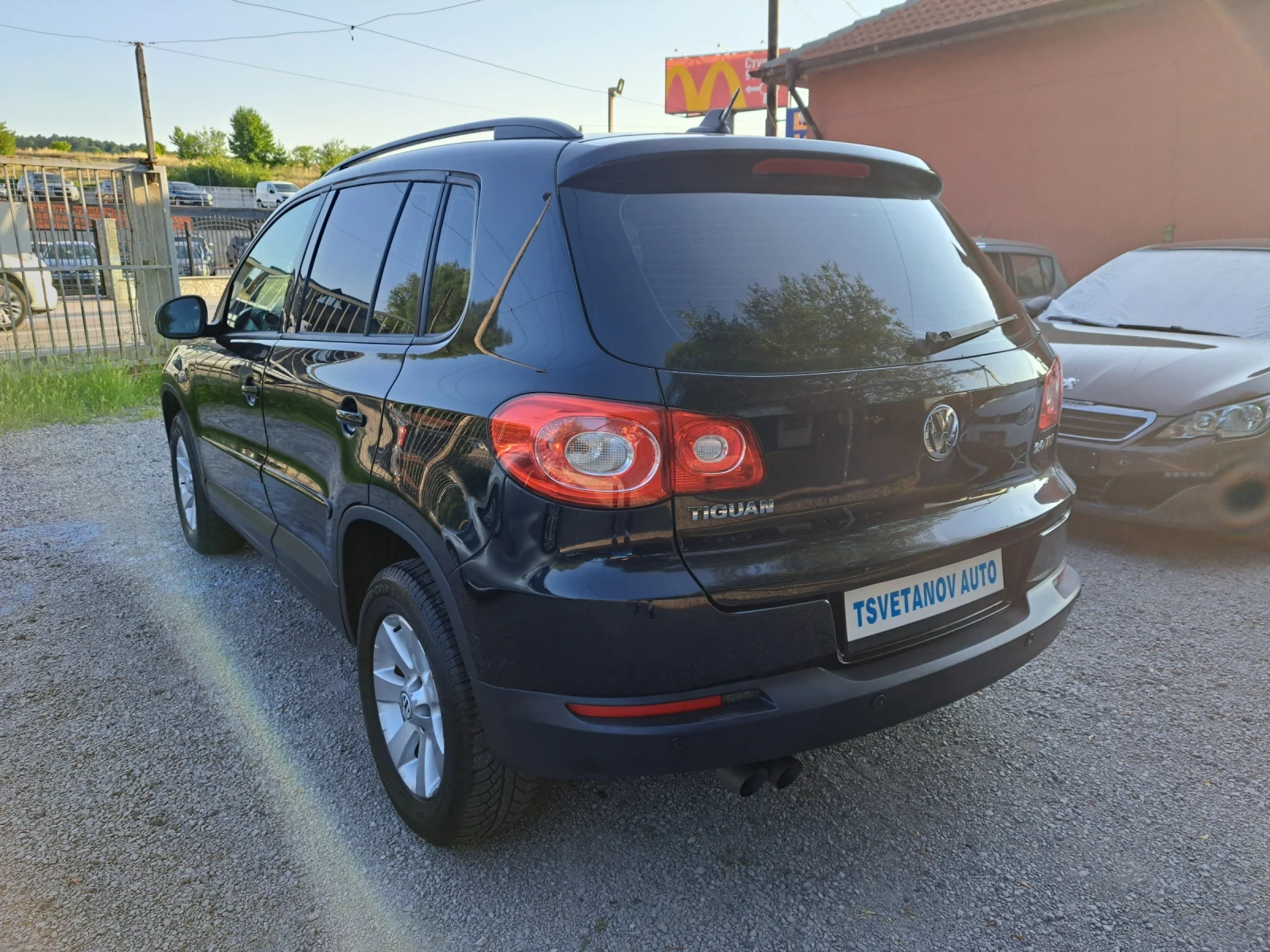 VW Tiguan 2.0TDI 4x4 Automatic 196 000km - изображение 5