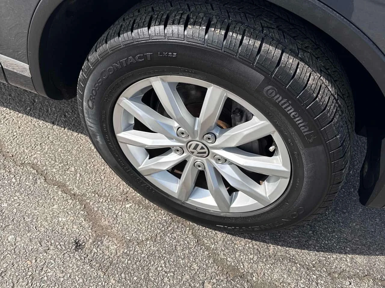 VW Touareg * V6 * ПАНОРАМА* КАМЕРА* ПОДГРЕВ* , снимка 6 - Автомобили и джипове - 54618937
