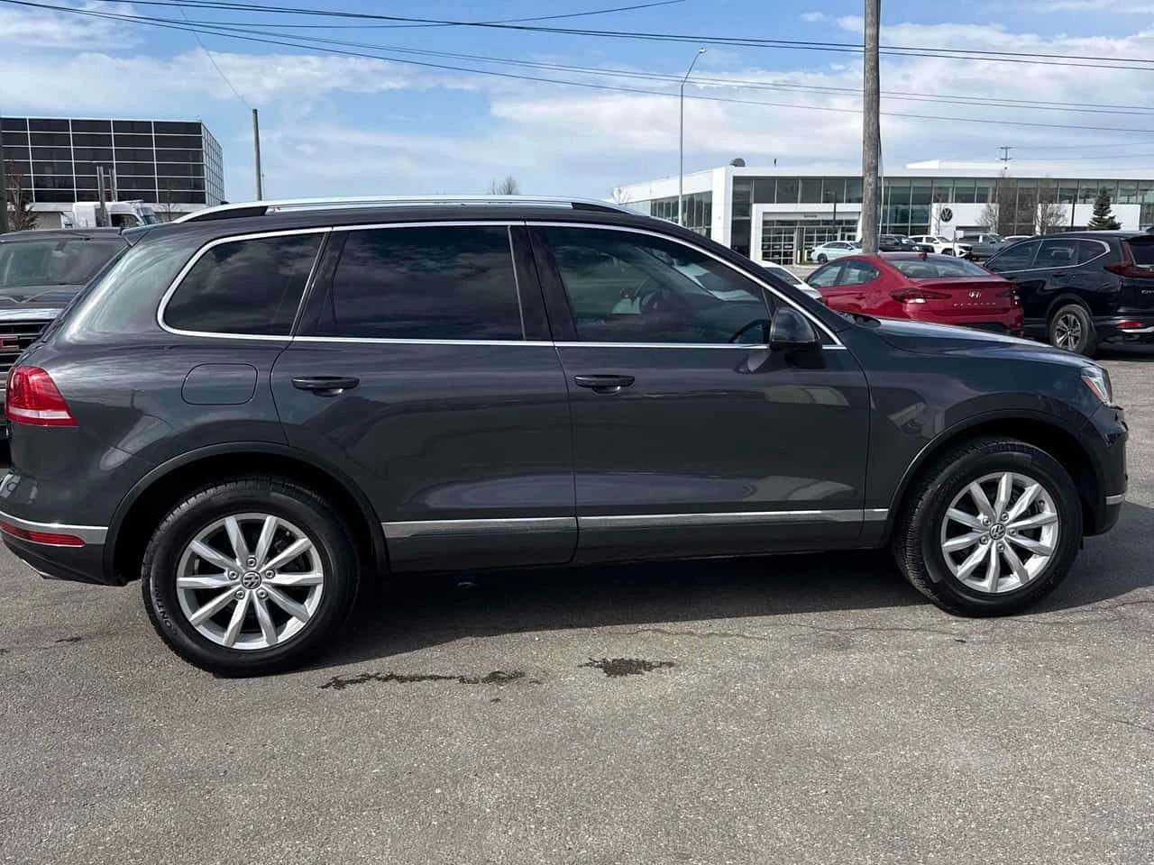 VW Touareg * V6 * ПАНОРАМА* КАМЕРА* ПОДГРЕВ* , снимка 4 - Автомобили и джипове - 54618937