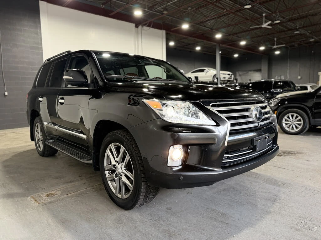 Lexus LX 570 MARK LEV* ТЕЛЕВИЗОРИ* ОБДУХВАНЕ* ШИБИДАХ* КАМЕРА, снимка 2 - Автомобили и джипове - 55229629