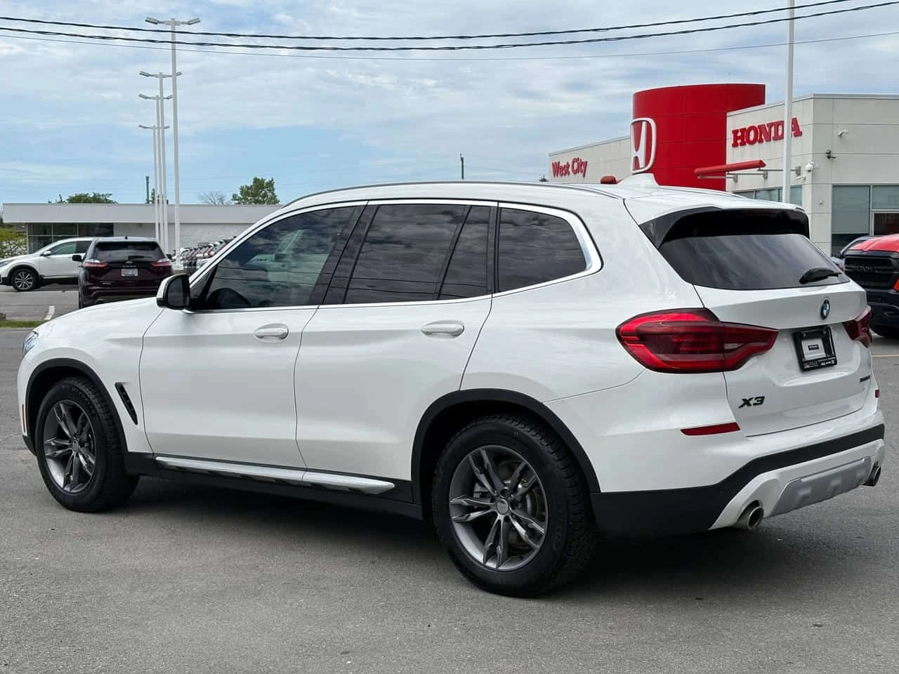 BMW X3 xDrive30i | ФИКСИРАНА ЦЕНА ДО БЪЛГАРИЯ | , снимка 2 - Автомобили и джипове - 55374897
