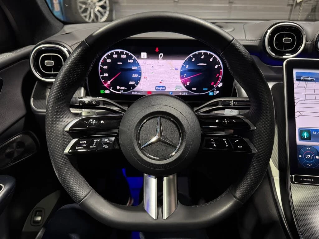 Mercedes-Benz GLC 300 * 4MATIC * PANO * Автокредит * (Цена до България), снимка 15 - Автомобили и джипове - 55463731