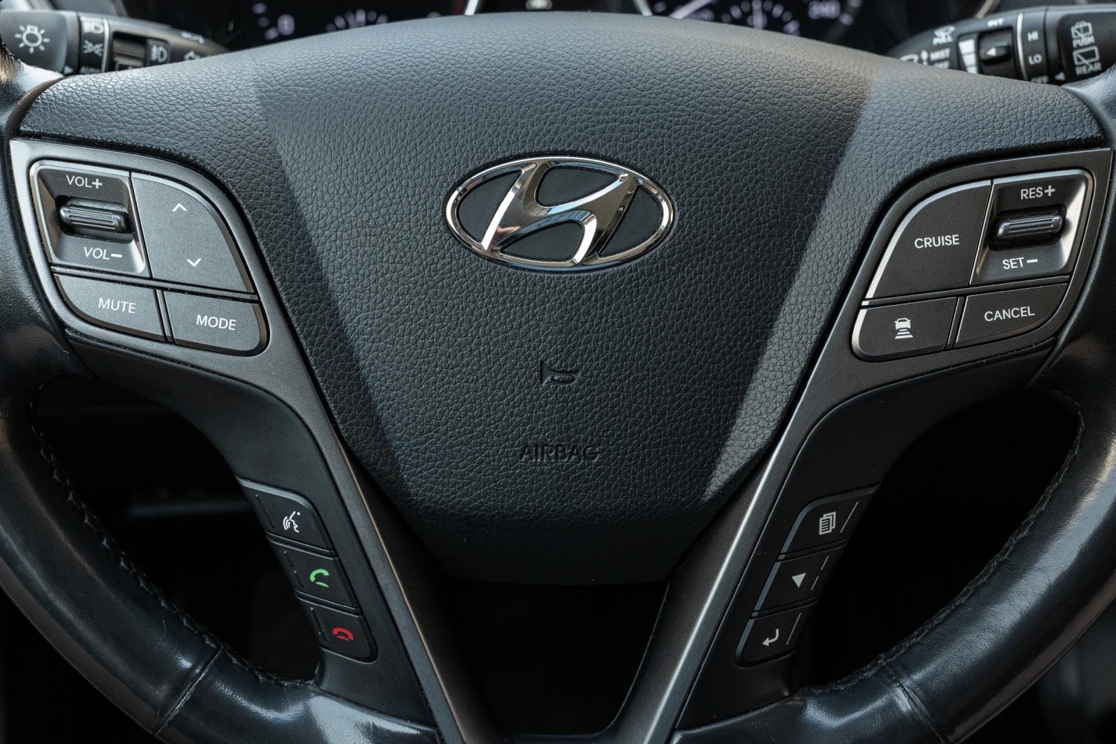 Hyundai Santa fe 2.0 Turbo Sport Ultimate AWD , снимка 11 - Автомобили и джипове - 55471422