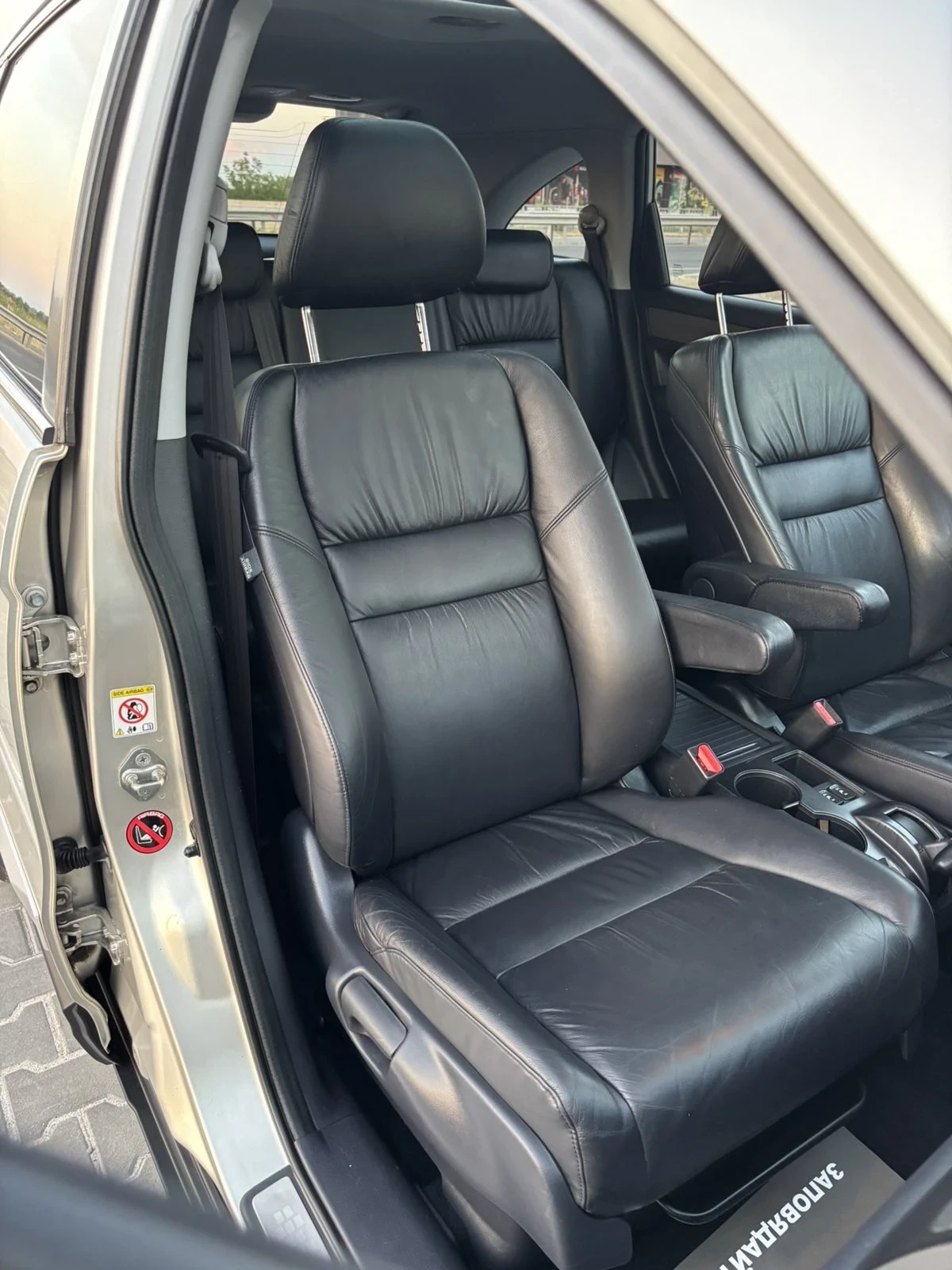 Honda Cr-v 2.2i-CDTi/140кс/4Х4/EXECUTiV/Кожа/Нави/Панорама/, снимка 12 - Автомобили и джипове - 55559353