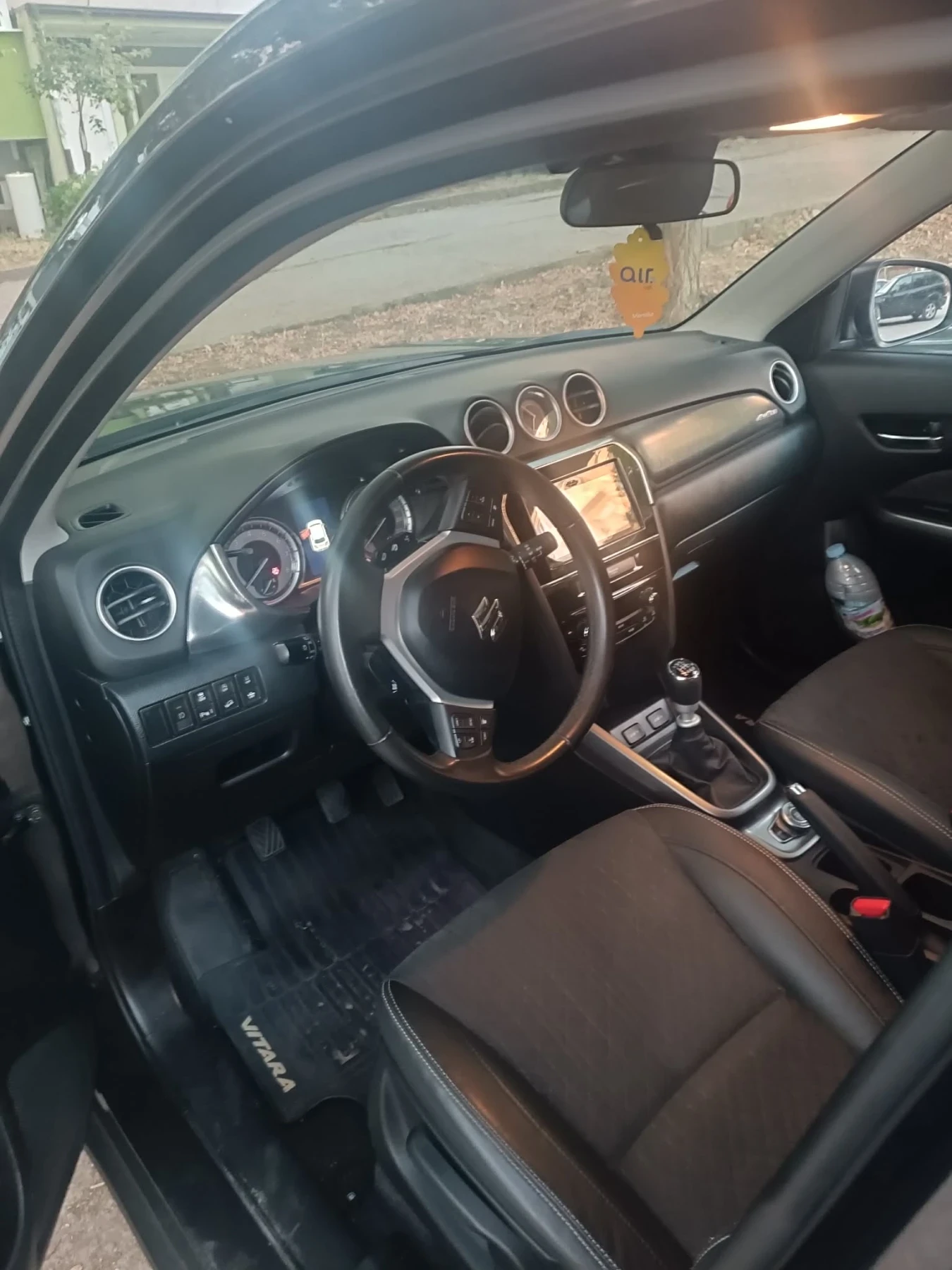 Suzuki Vitara, снимка 6 - Автомобили и джипове - 55993630