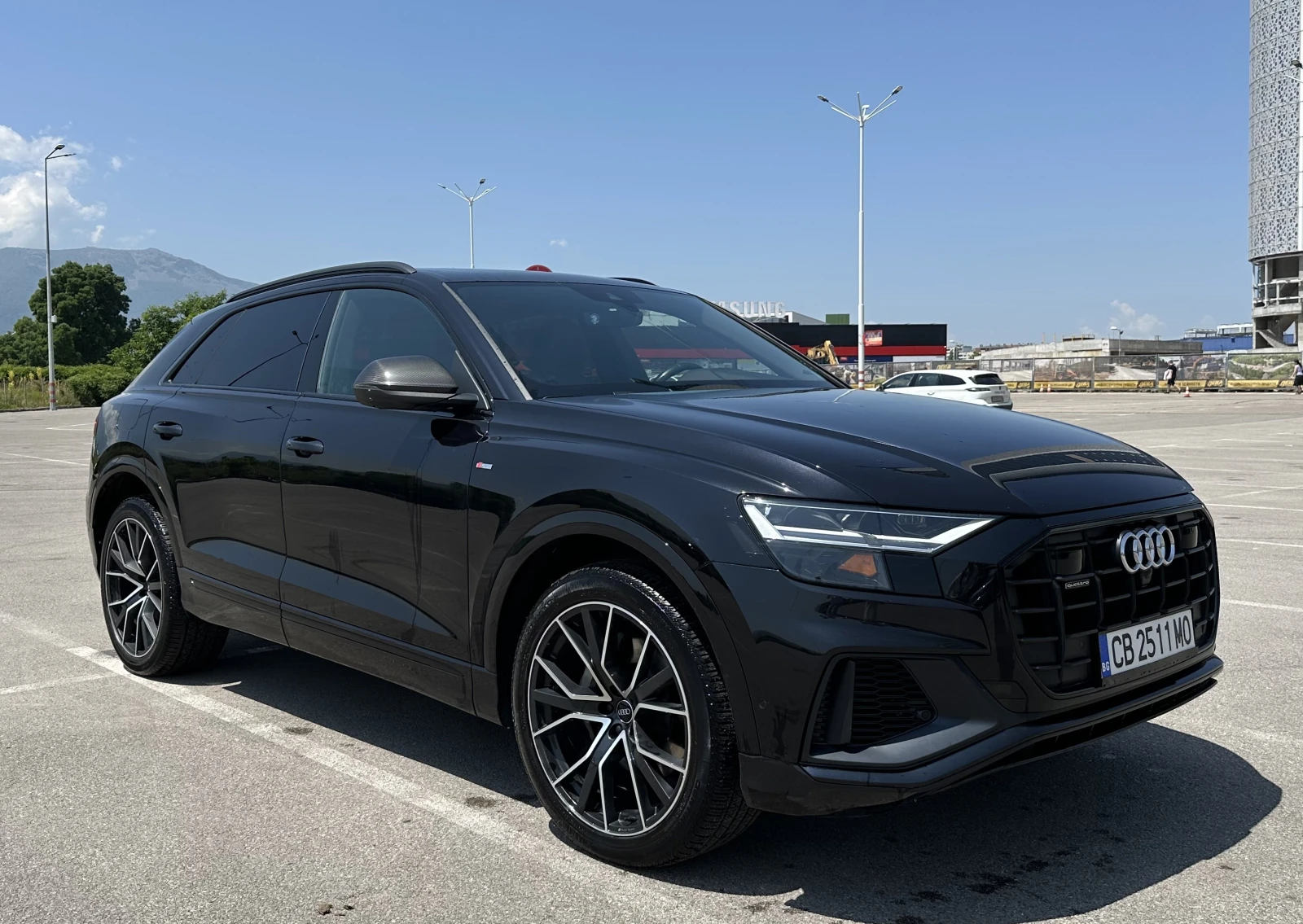 Audi Q8 3.0TFSI/Black-Optics/S-Line/360Camera/Massage | Mobile.bg � ����������� 3