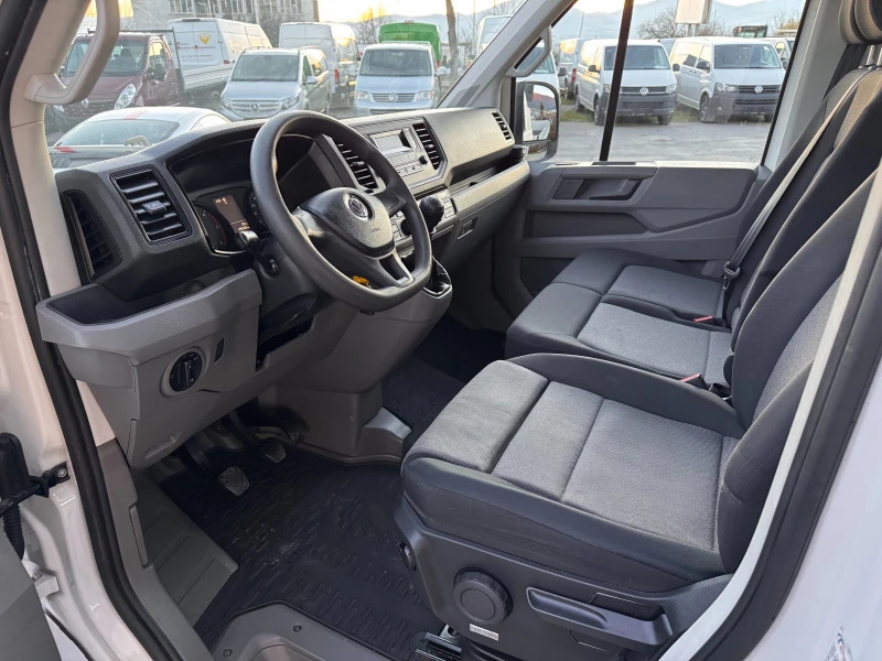 VW Crafter 2.0TDI Клима 4.50м. Euro 6b, снимка 14 - Бусове и автобуси - 48603073