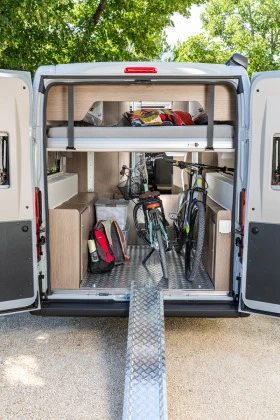 Кемпер Challenger V210 Road Edition VIP, снимка 11