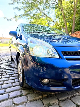 Toyota Corolla verso 1.8Газ/L.Renzo, снимка 7