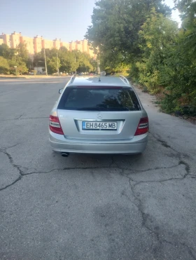 Mercedes-Benz C 220, снимка 4