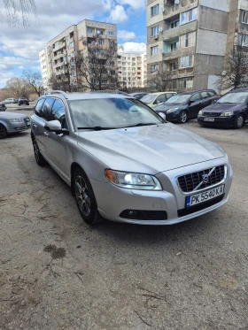 Volvo V70 - 3500 € / 6845.40 лв. - 98820339 3