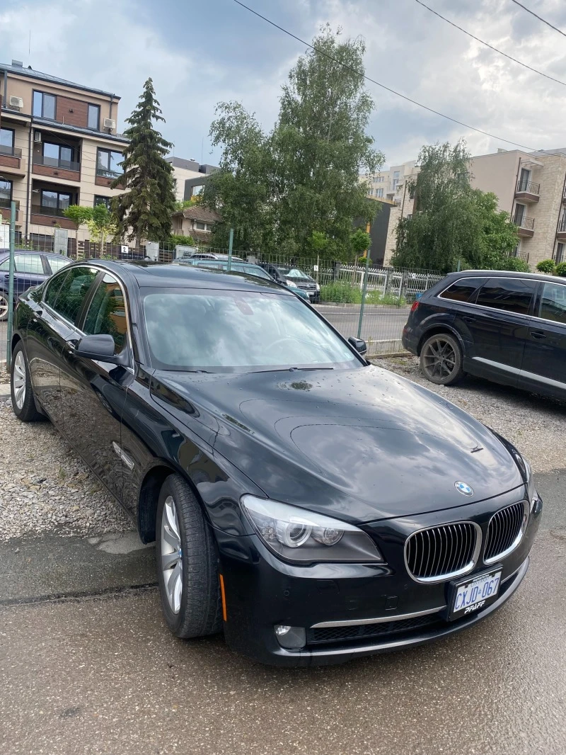 BMW 750, снимка 2 - Автомобили и джипове - 47497761