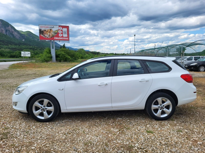 Opel Astra 1.4i ГАЗ, снимка 2 - Автомобили и джипове - 47446498