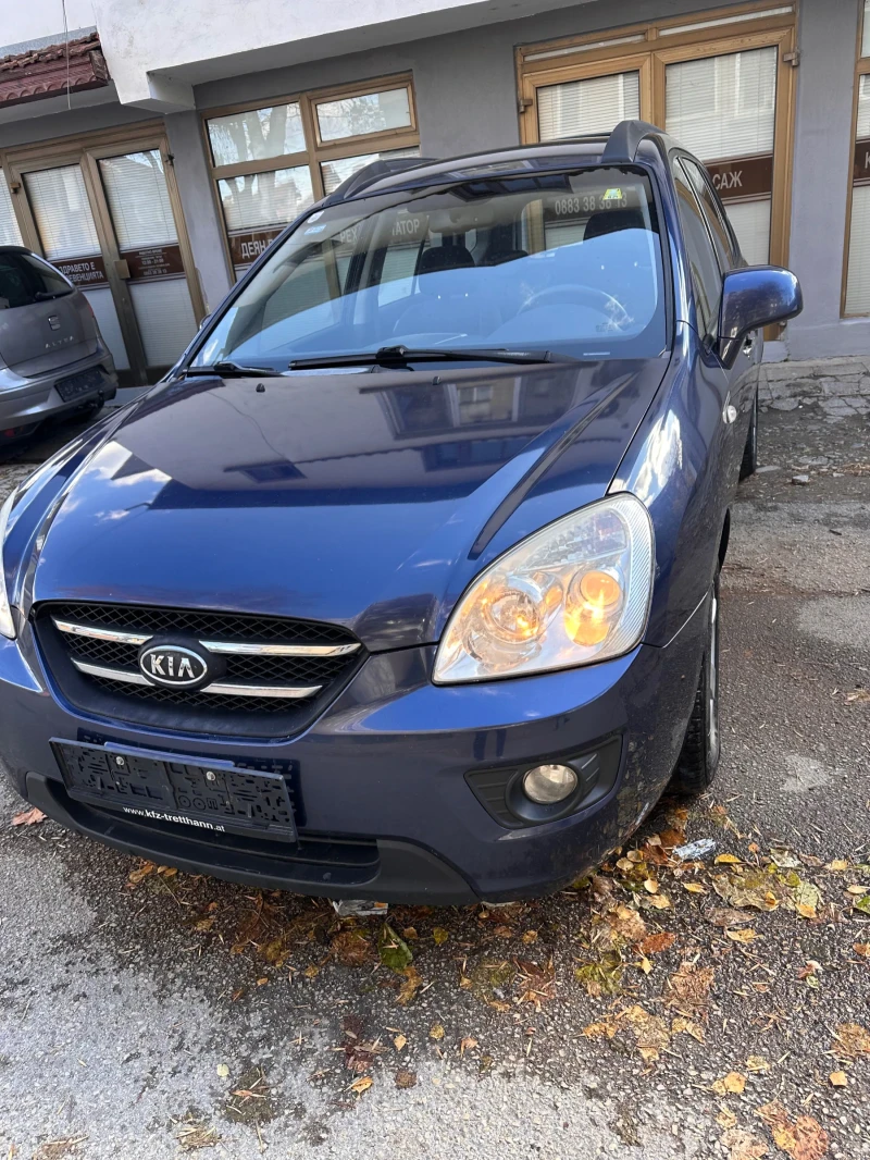 Kia Carens, снимка 2 - Автомобили и джипове - 48076762