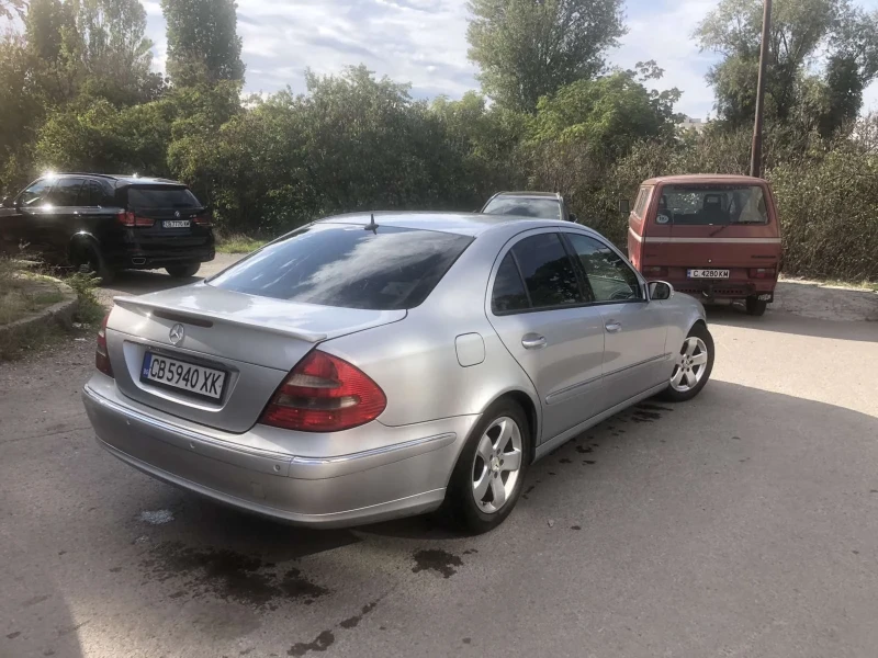 Mercedes-Benz E 320, снимка 2 - Автомобили и джипове - 48927889