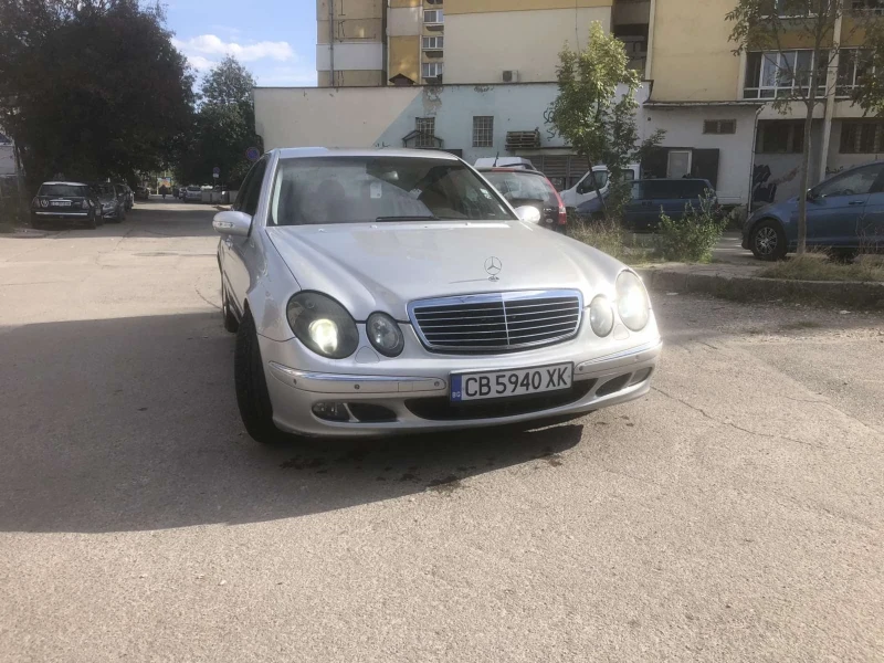 Mercedes-Benz E 320, снимка 9 - Автомобили и джипове - 48927889