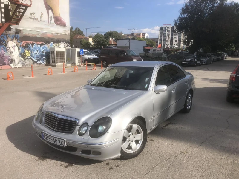 Mercedes-Benz E 320, снимка 7 - Автомобили и джипове - 48927889