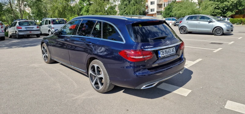 Mercedes-Benz C 300 DE, снимка 6 - Автомобили и джипове - 49207516