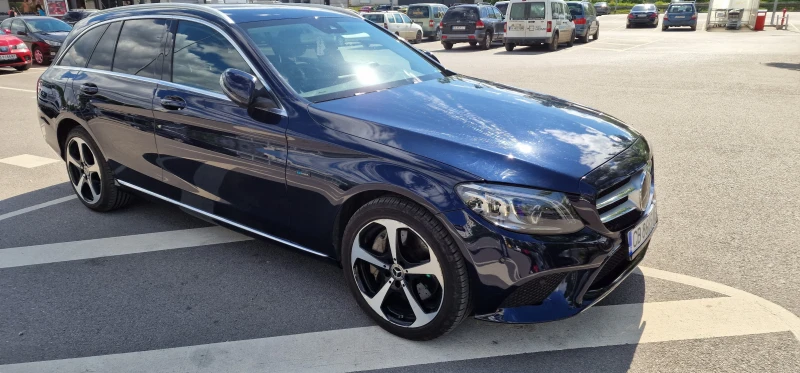 Mercedes-Benz C 300 DE, снимка 2 - Автомобили и джипове - 49207516